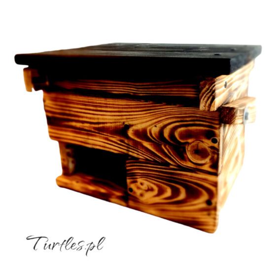 drewniany domek dla żółwia na wybieg zewnętrzny