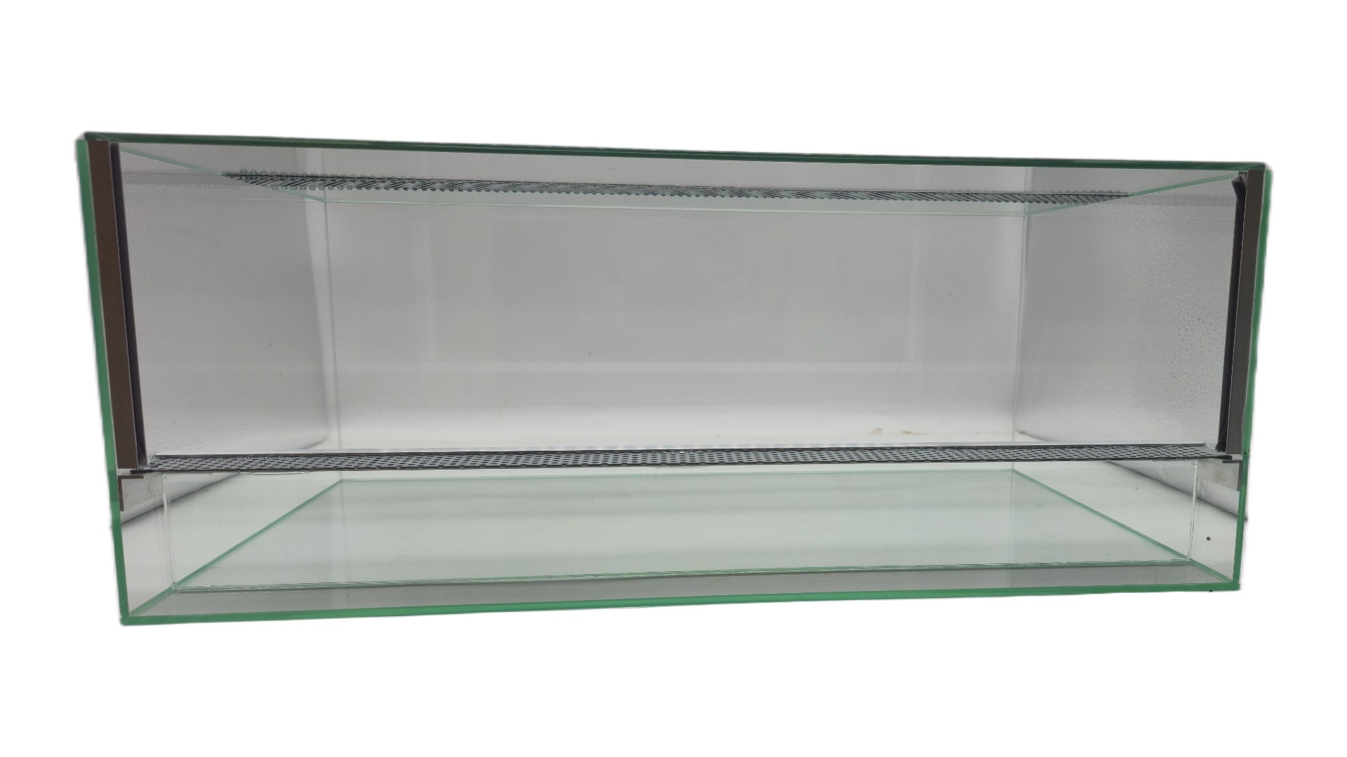 Nano terrarium dla pająka gilotyna z wentylacją 50x30x20 Nano terrarium dla pająka gilotyna z wentylacją 50x30x20 - obrazek 4