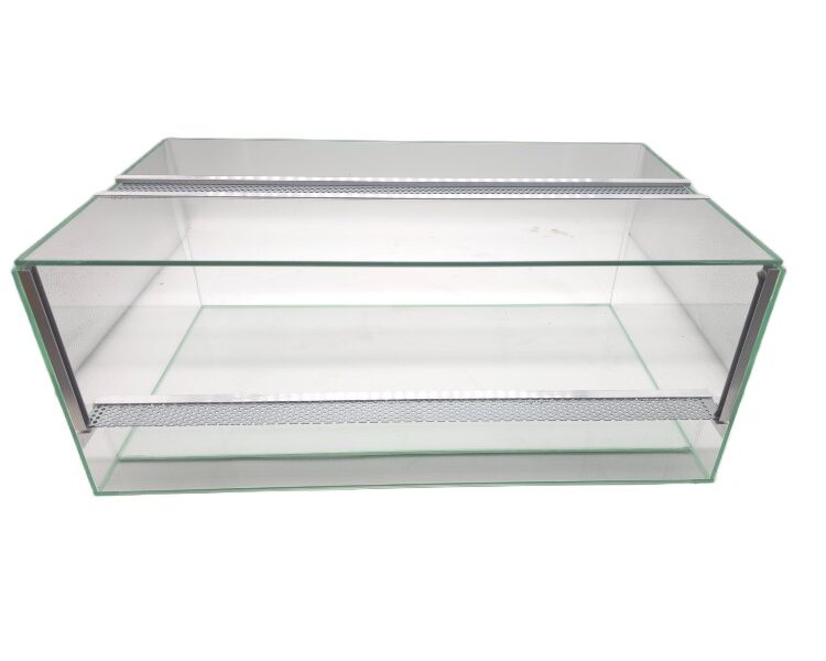 Nano terrarium dla zbożówki gilotyna z wentylacją 50x30x20